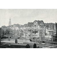 X002149 Geschichte des Hamburger Hafens in Bildern; Blick über den Binnenhafen. | Binnenhafen - historisches Hafenbecken in der Hamburger Altstadt.